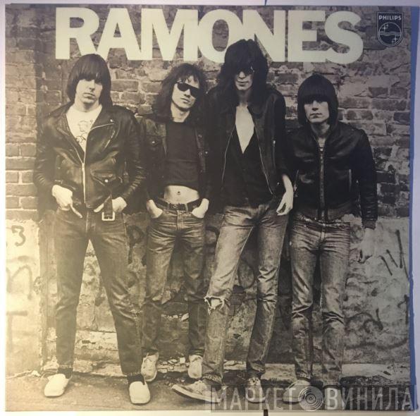  Ramones  - Ramones