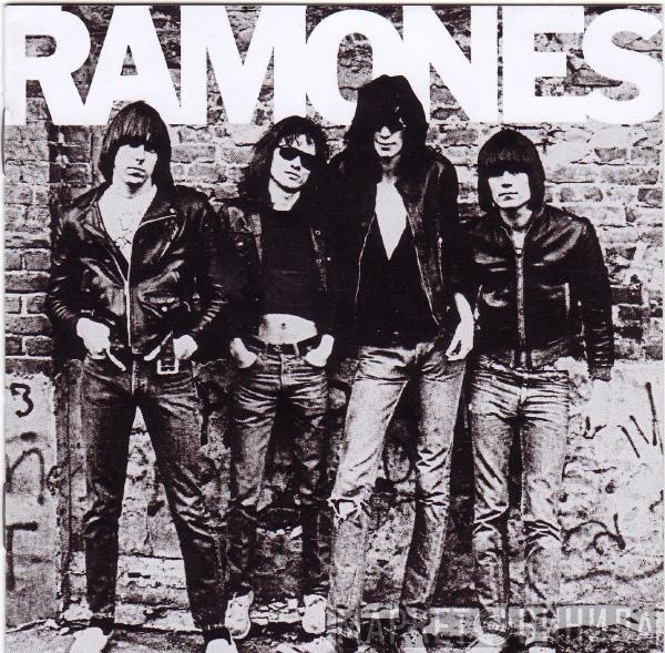  Ramones  - Ramones