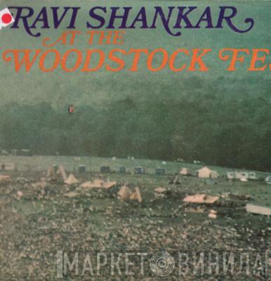  Ravi Shankar  - At The Woodstock Festival
