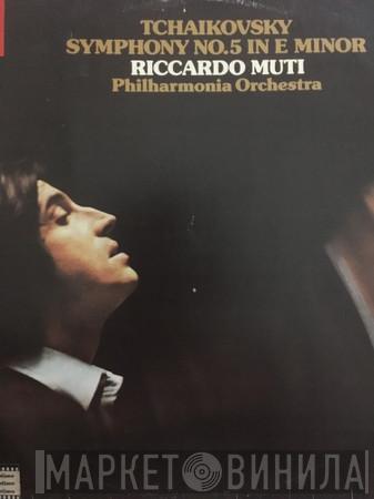  Riccardo Muti  - Tchaikovsky Symphony N. 5 in E Minor