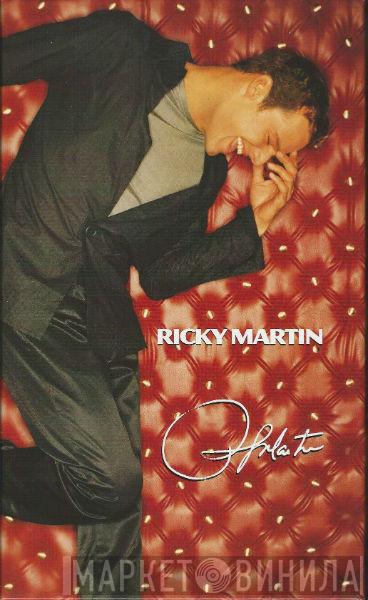  Ricky Martin  - Livin' La Vida Loca