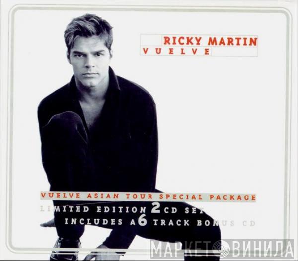  Ricky Martin  - Vuelve