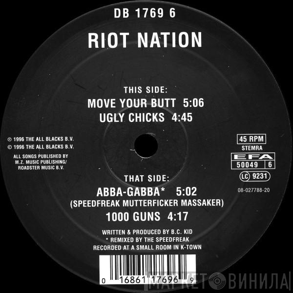 Riot Nation - Move Your Butt