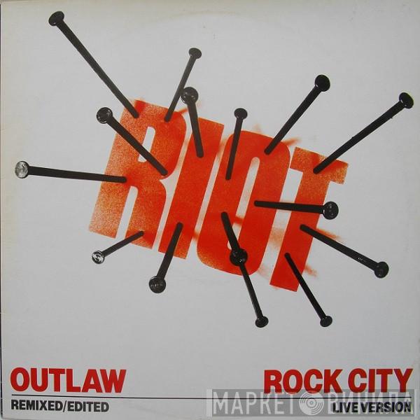 Riot  - Outlaw