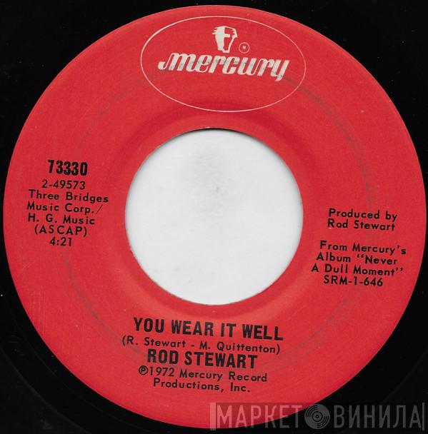  Rod Stewart  - You Wear It Well / True Blue