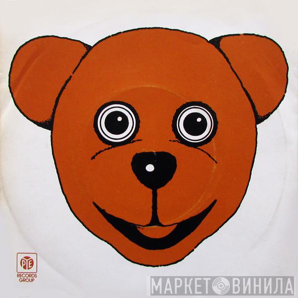 Roger De Courcey, Nookie Bear - Nookie's Song