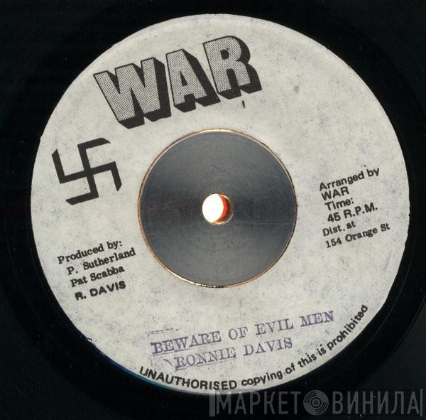  Ronnie Davis  - Beware Of Evil Men