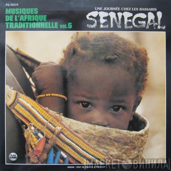  - Sénégal - Une Journée Chez Les Bassaris