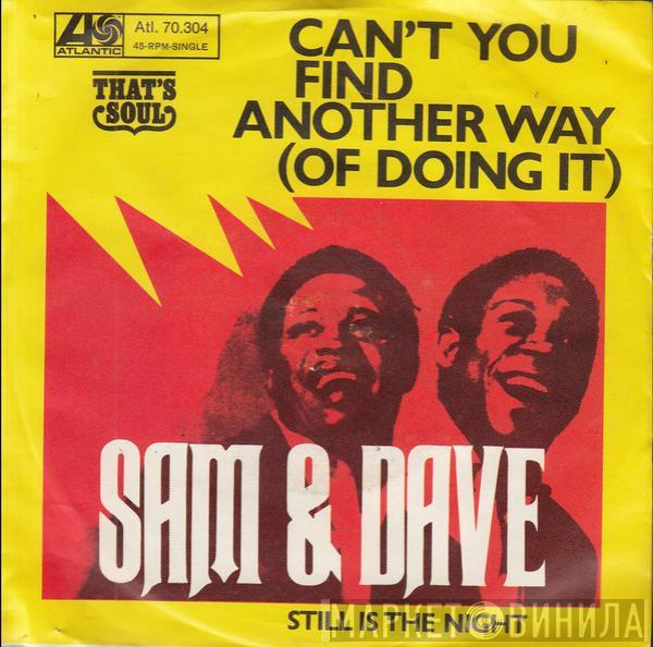 Sam & Dave - Can't You Find Another Way (Of Doing It)