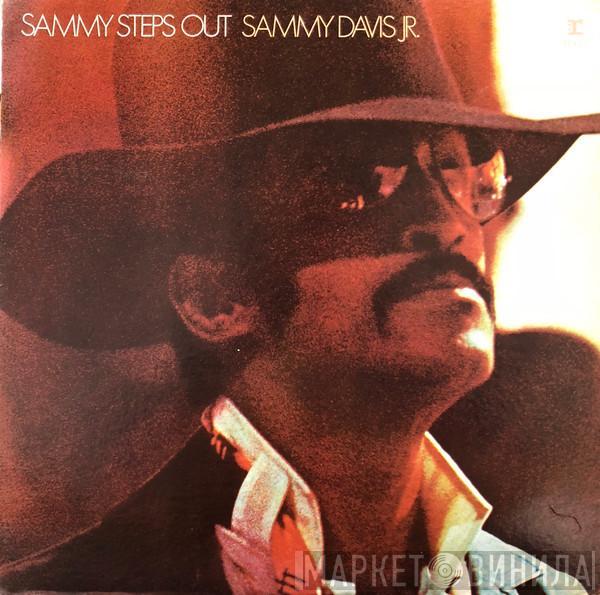 Sammy Davis Jr. - Sammy Steps Out