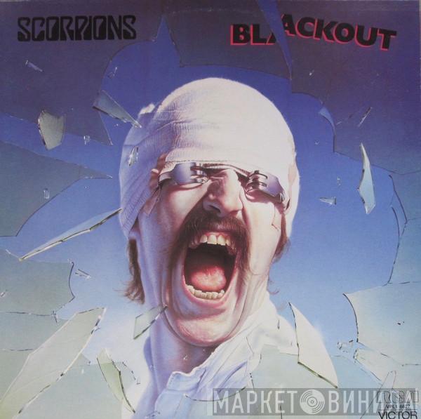  Scorpions  - Blackout