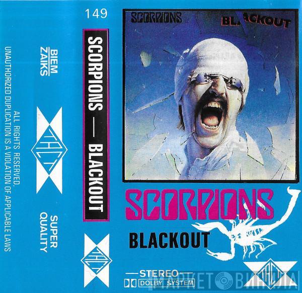  Scorpions  - Blackout