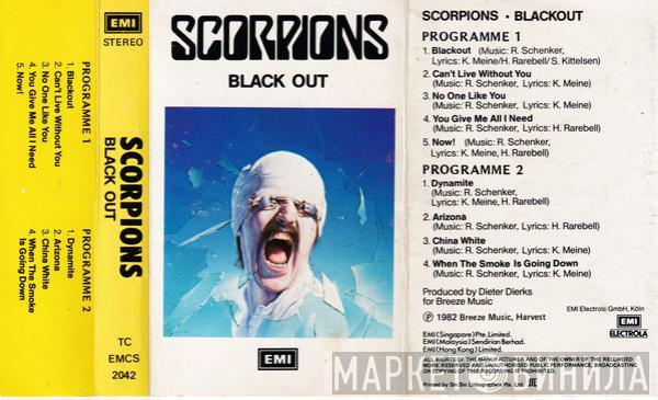  Scorpions  - Blackout