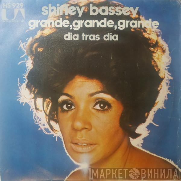 Shirley Bassey - Grande, Grande, Grande
