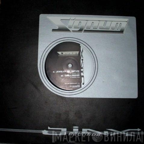Signum - Solar Level