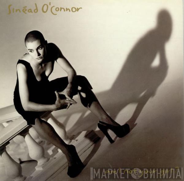 Sinéad O'Connor - Am I Not Your Girl?