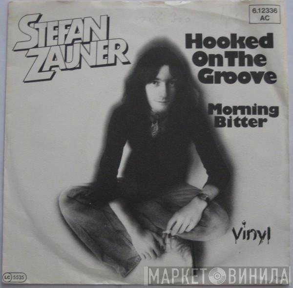 Stefan Zauner - Hooked On The Groove