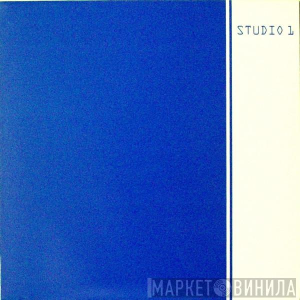 Studio 1 - Blau