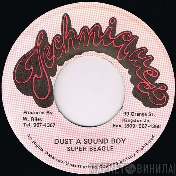  Super Beagle  - Dust A Sound Boy