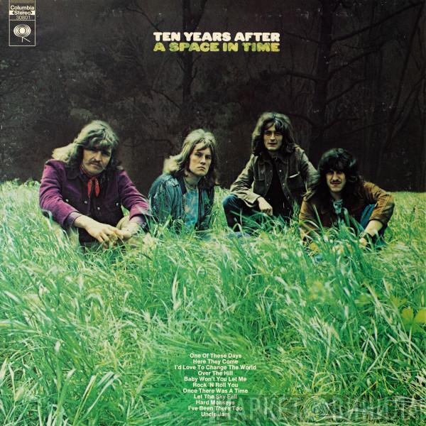  Ten Years After  - A Space In Time