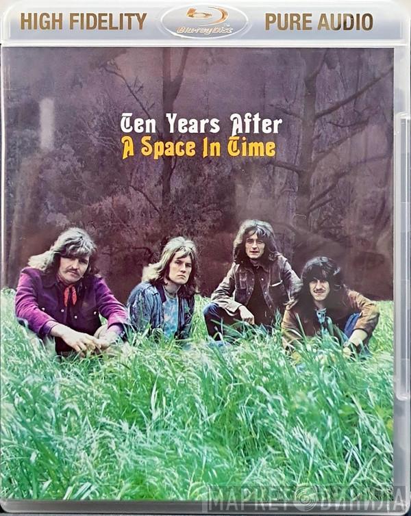  Ten Years After  - A Space In Time