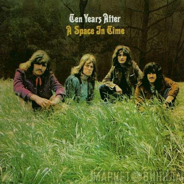  Ten Years After  - A Space In Time