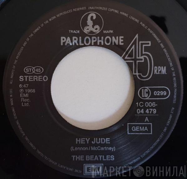  The Beatles  - Hey Jude / Revolution