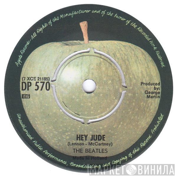  The Beatles  - Hey Jude / Revolution