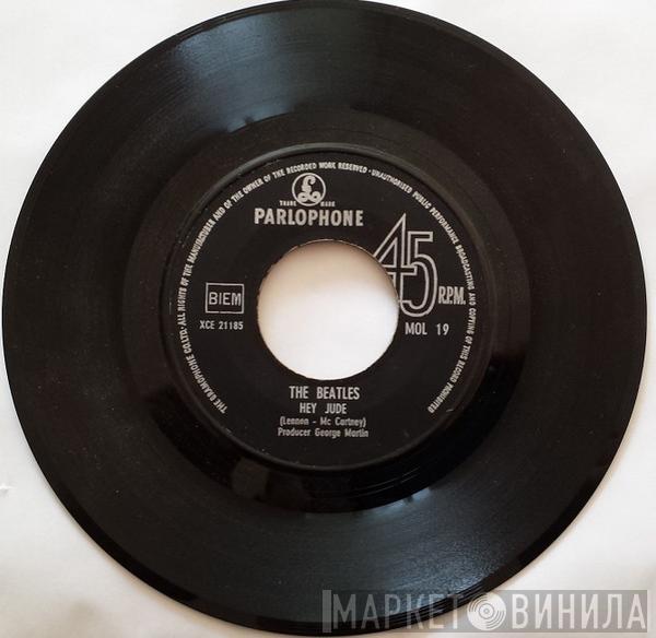  The Beatles  - Hey Jude / Revolution