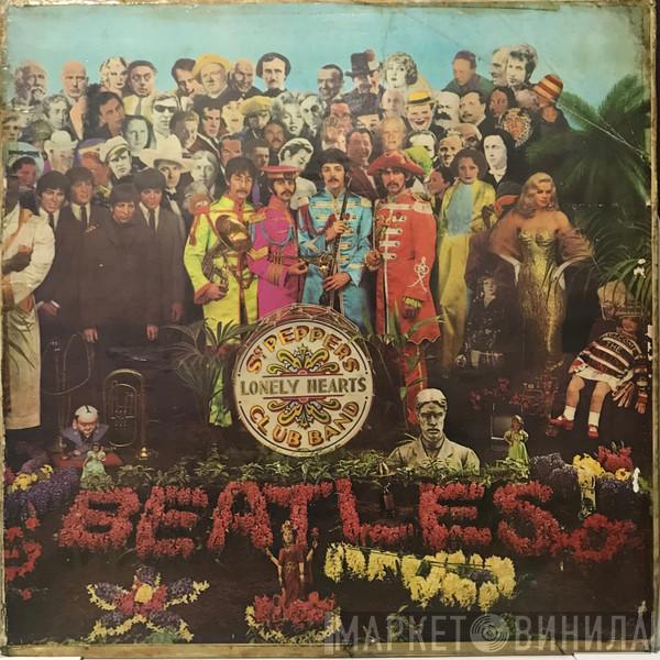  The Beatles  - Sgt. Pepper's Lonely Hearts Club Band