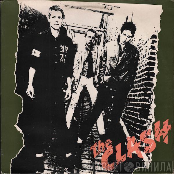  The Clash  - The Clash