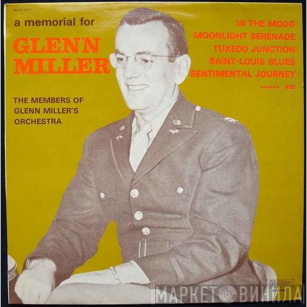  The Glenn Miller Orchestra  - A Memorial For Glenn Miller