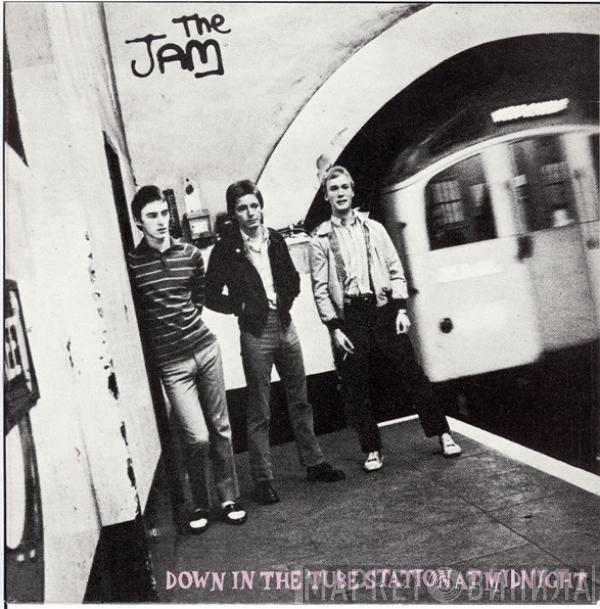  The Jam  - Down In The Tube Station At Midnight