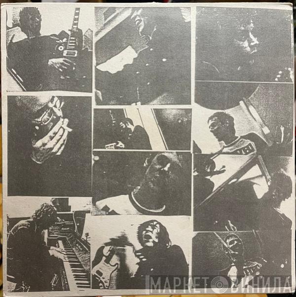 The Mutts - The Mutts