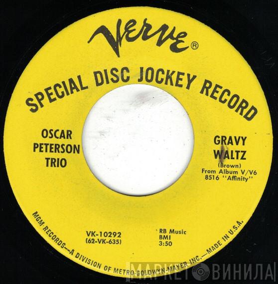 The Oscar Peterson Trio - Gravy Waltz