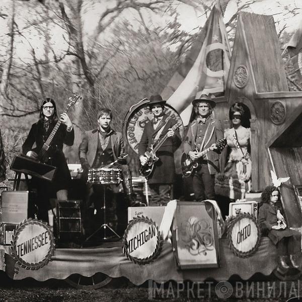  The Raconteurs  - Consolers Of The Lonely