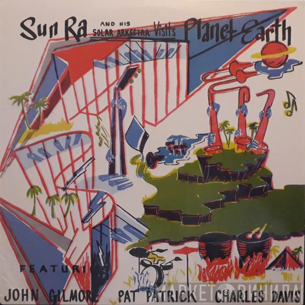  The Sun Ra Arkestra  - Visits Planet Earth