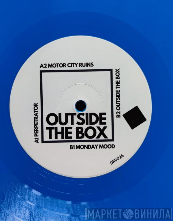 Tom Almex - Outside The Box