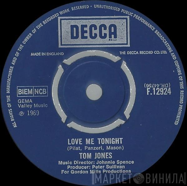 Tom Jones - Love Me Tonight