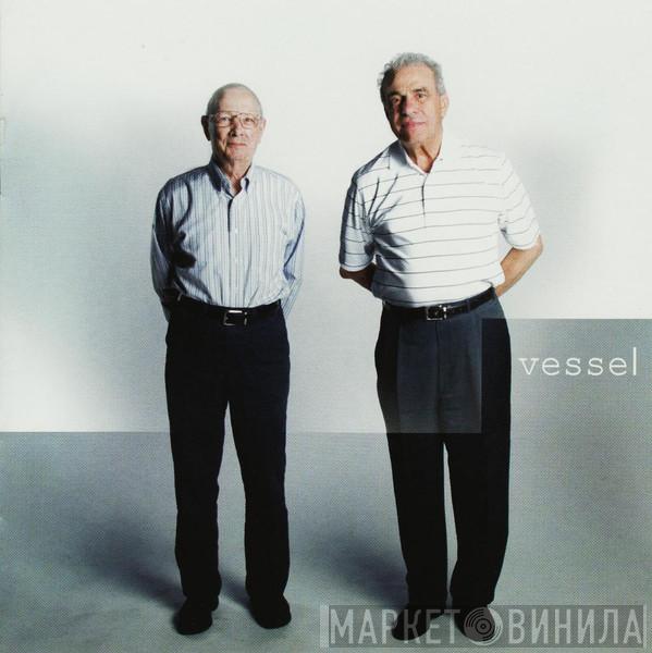 Twenty One Pilots  - Vessel