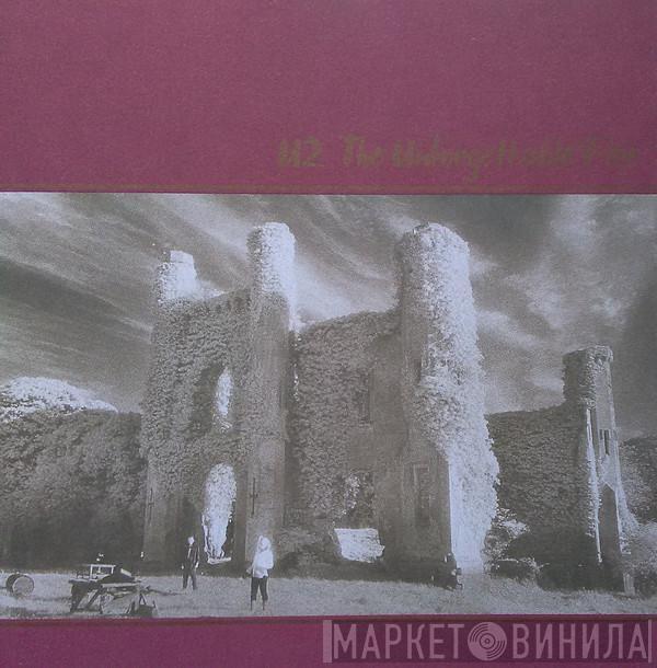  U2  - The Unforgettable Fire