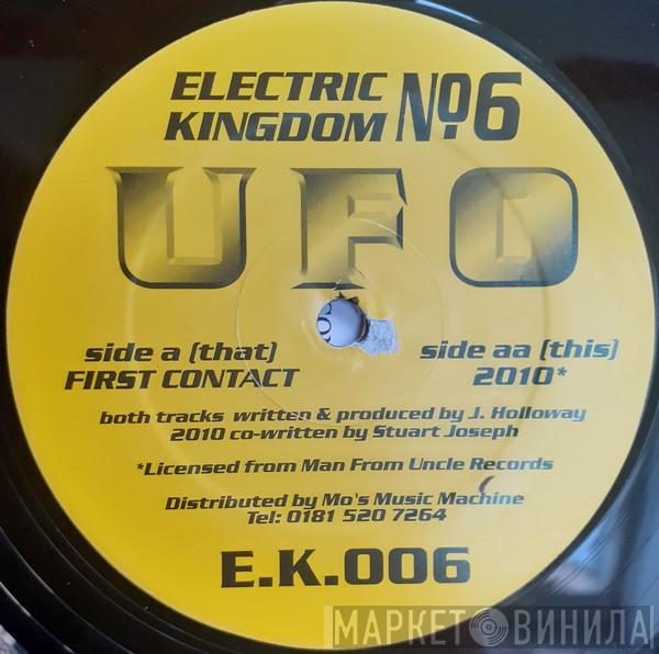 UFO - First Contact / 2010