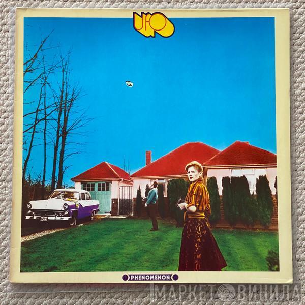  UFO   - Phenomenon