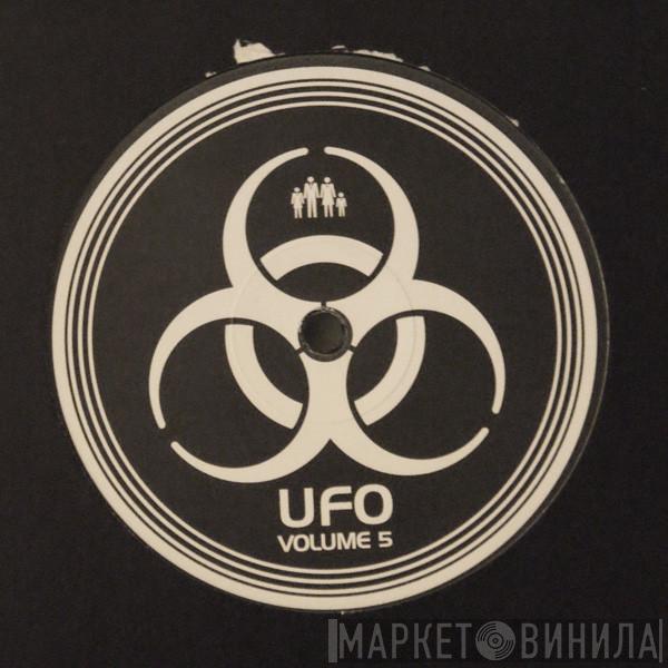 UFO  - Volume 5