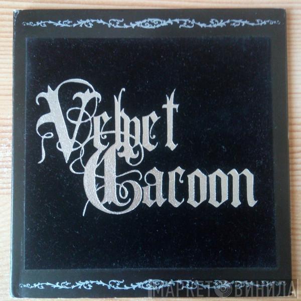 Velvet Cacoon - Genevieve