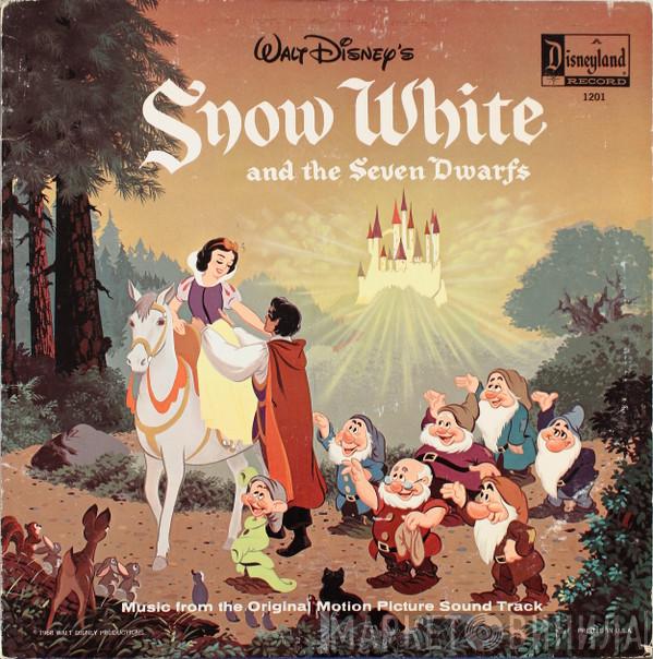  - Walt Disney's Snow White And The Seven Dwarfs