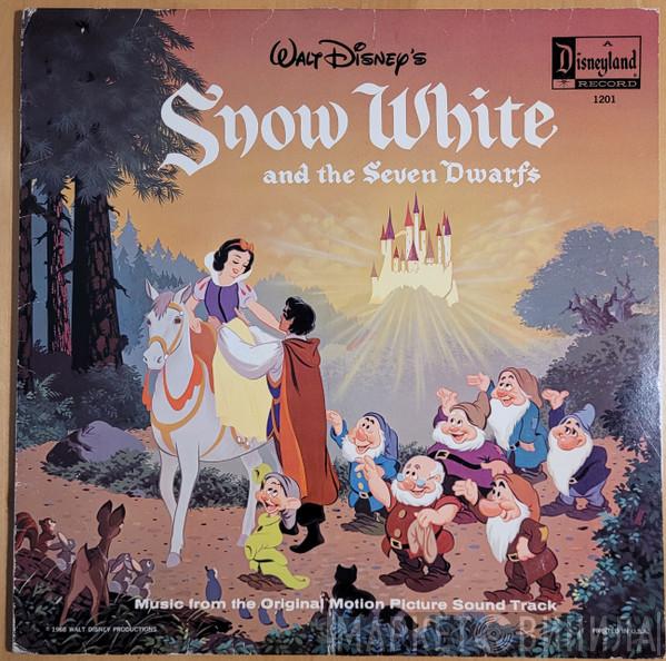  - Walt Disney's Snow White And The Seven Dwarfs