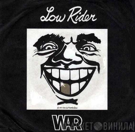  War  - Low Rider / Livin' In The Red