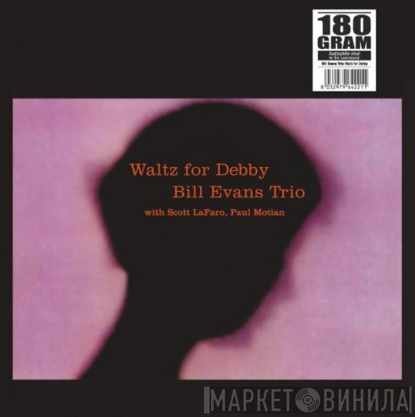 With The Bill Evans Trio And Scott LaFaro  Paul Motian  - Waltz For Debby