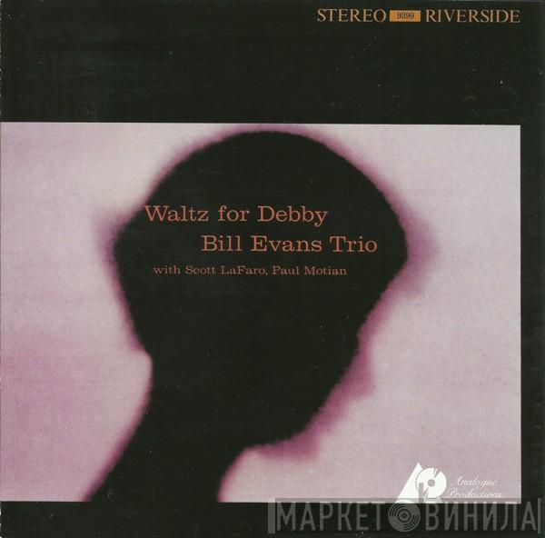 With The Bill Evans Trio , Scott LaFaro  Paul Motian  - Waltz For Debby